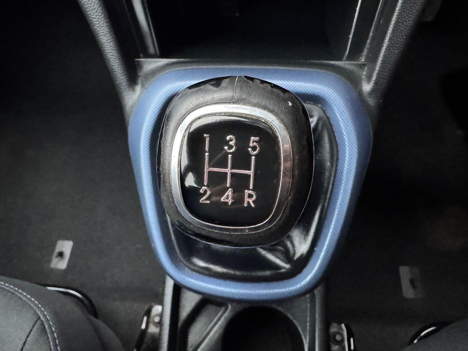 Used Hyundai i10 2015 for sale - 77510196: Photo 42