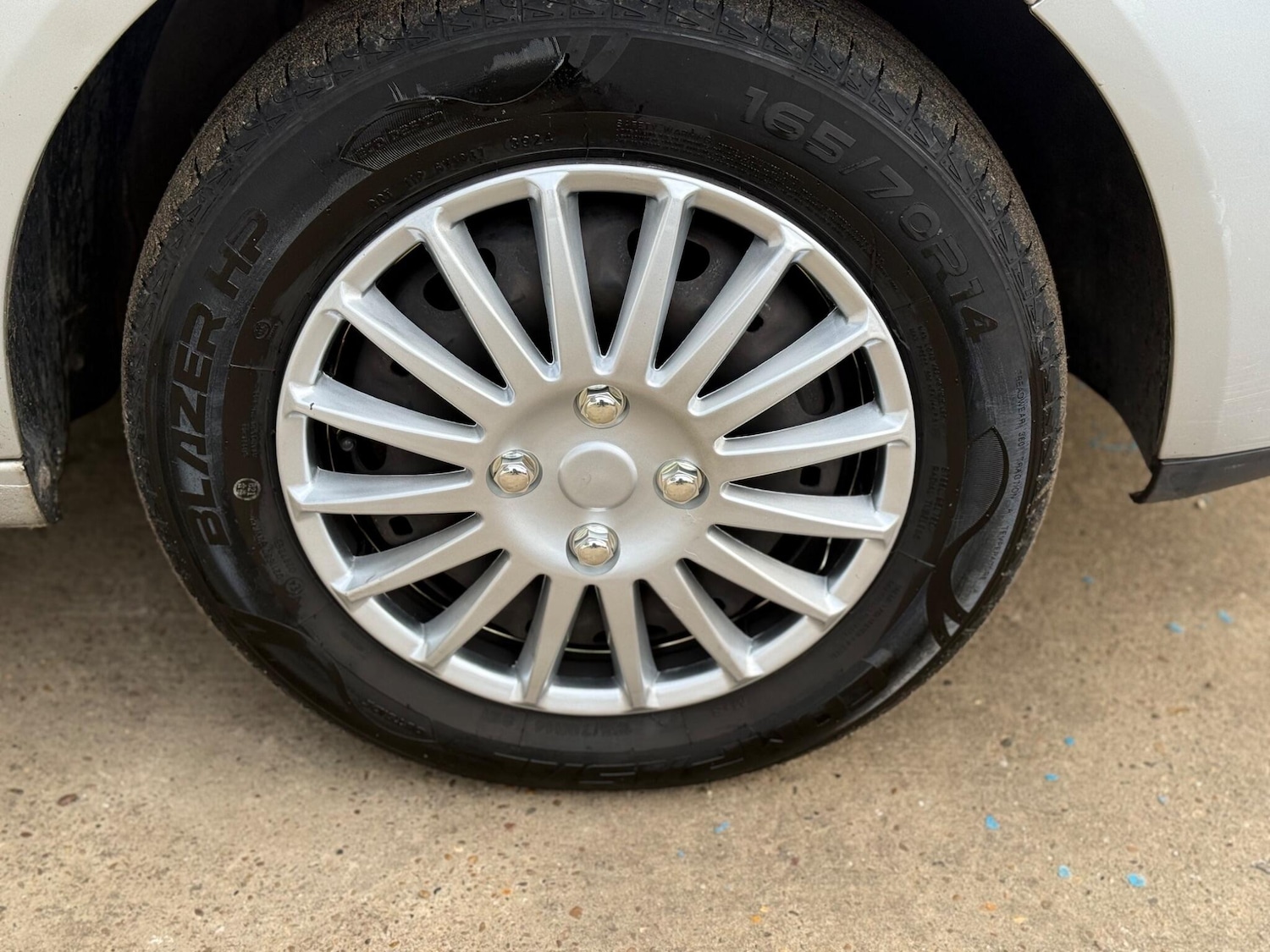 Used Volkswagen Polo 2009 for sale - 77143271: Photo 12