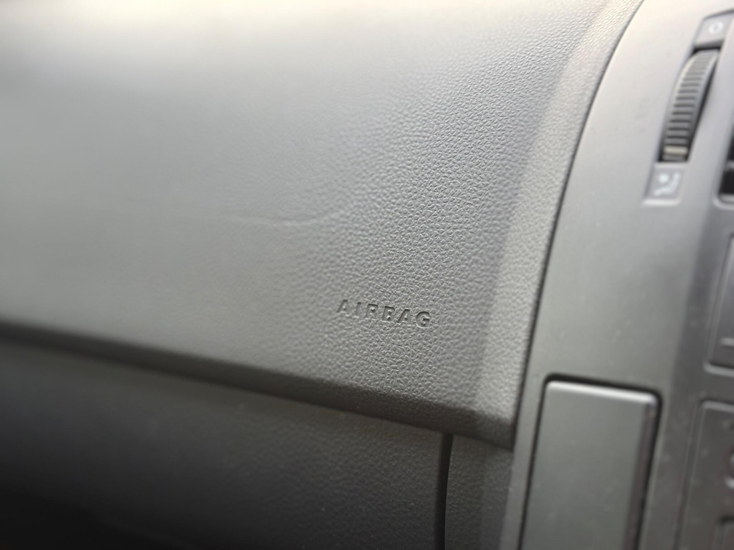 Used Volkswagen Polo 2009 for sale - 77143271: Photo 31