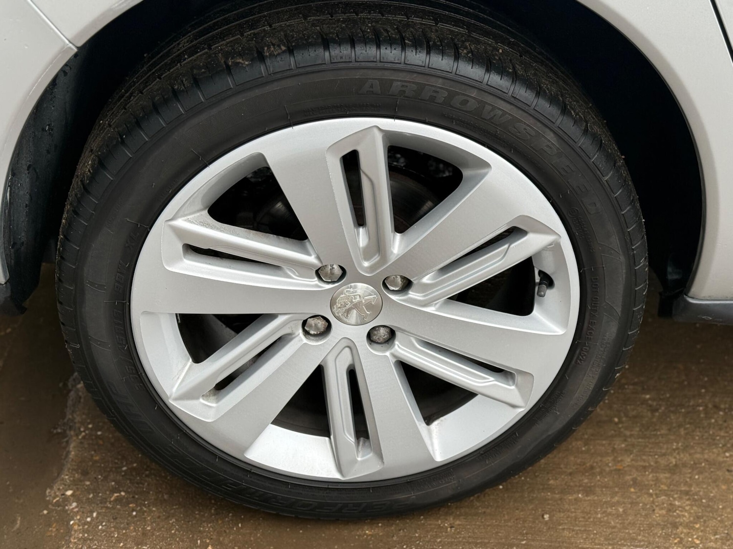 Used Peugeot 3008 2016 for sale - 77440732: Photo 22