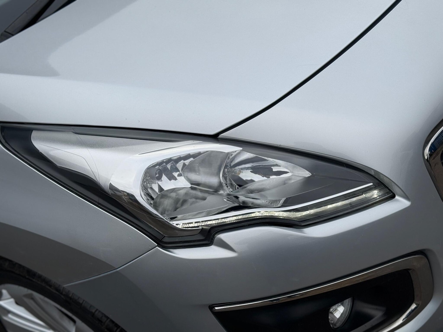 Used Peugeot 3008 2016 for sale - 77440732: Photo 32