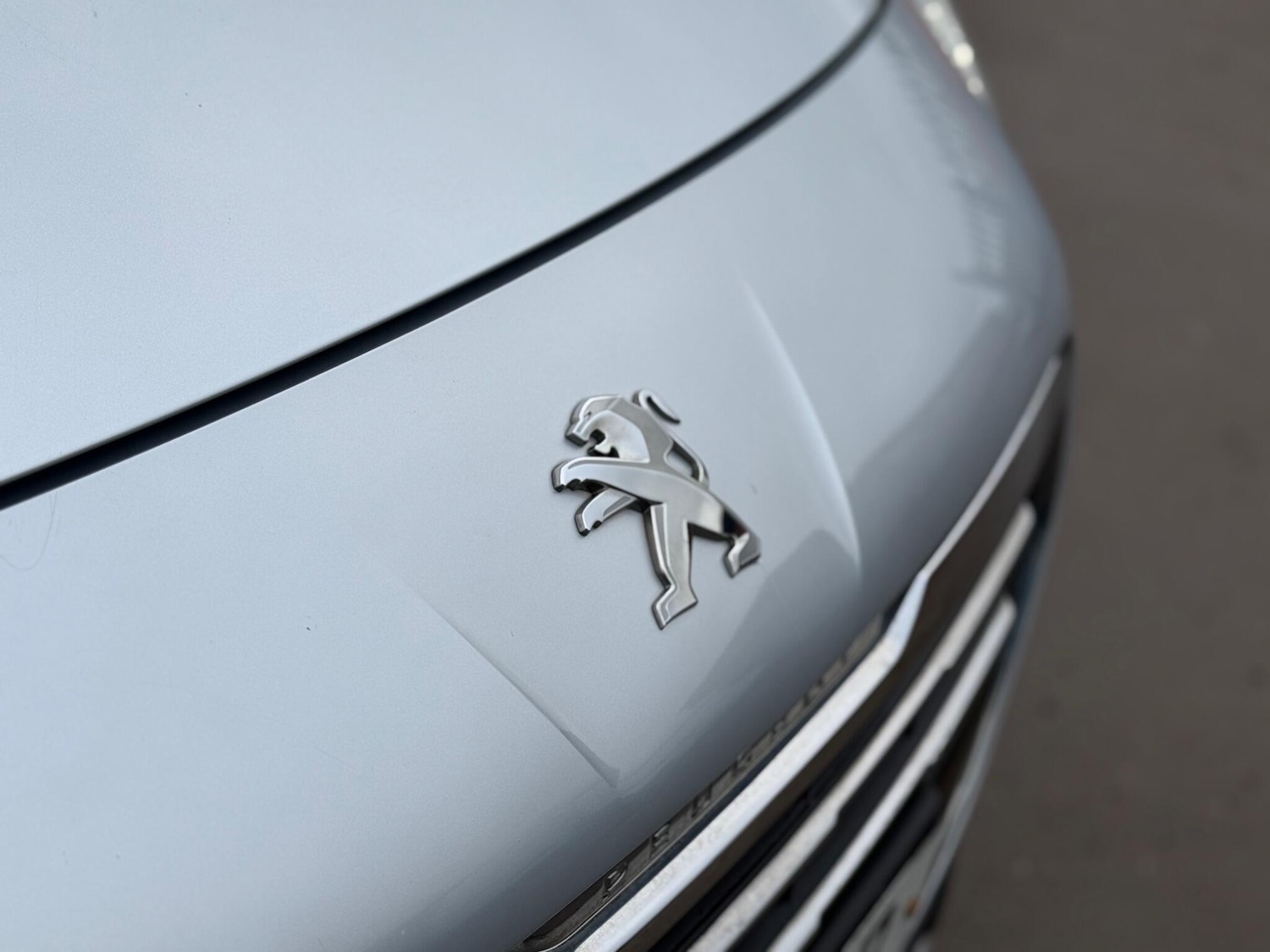 Used Peugeot 3008 2016 for sale - 77440732: Photo 35