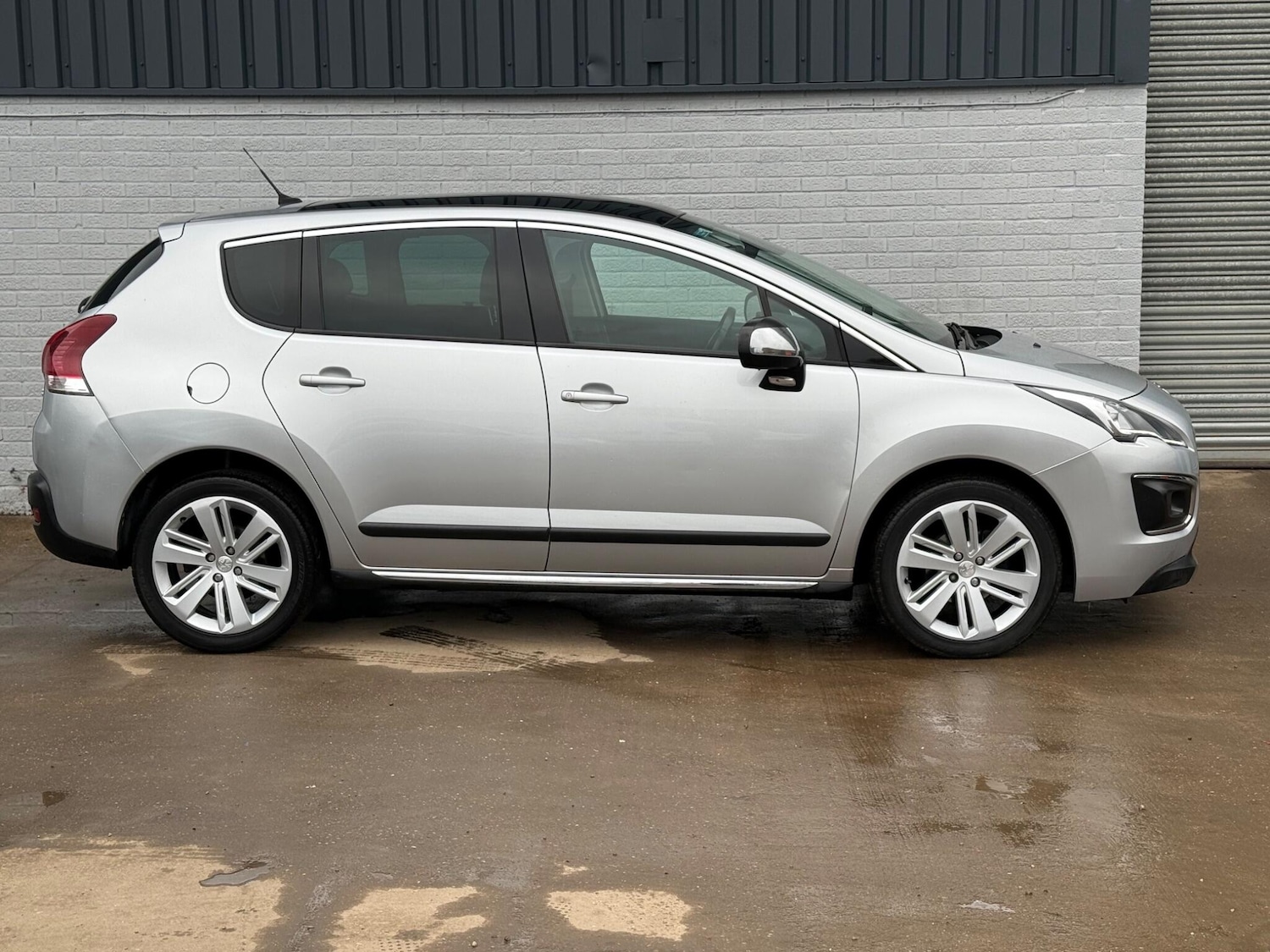 Used Peugeot 3008 2016 for sale - 77440732: Photo 6