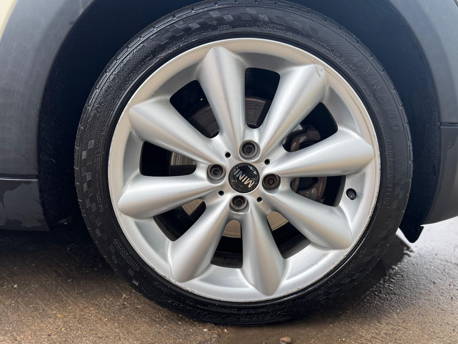 Used MINI Clubman 2011 for sale - 77331048: Photo 24