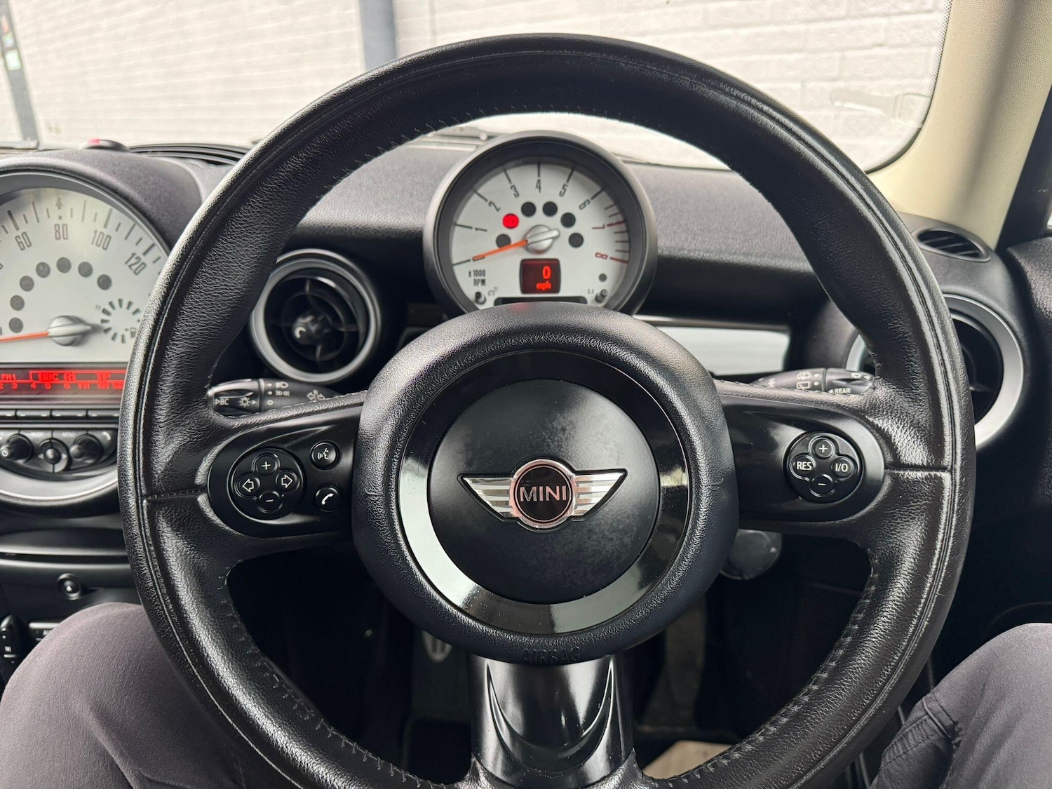 Used MINI Clubman 2011 for sale - 77331048: Photo 33