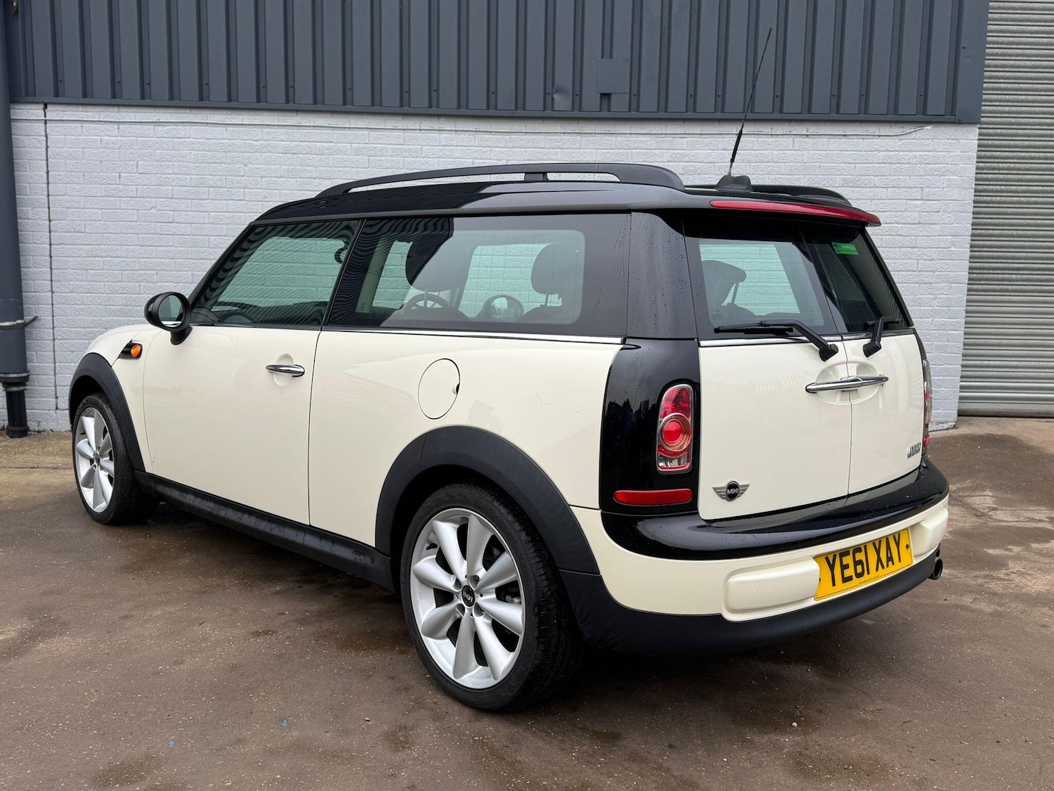 Used MINI Clubman 2011 for sale - 77331048: Photo 4
