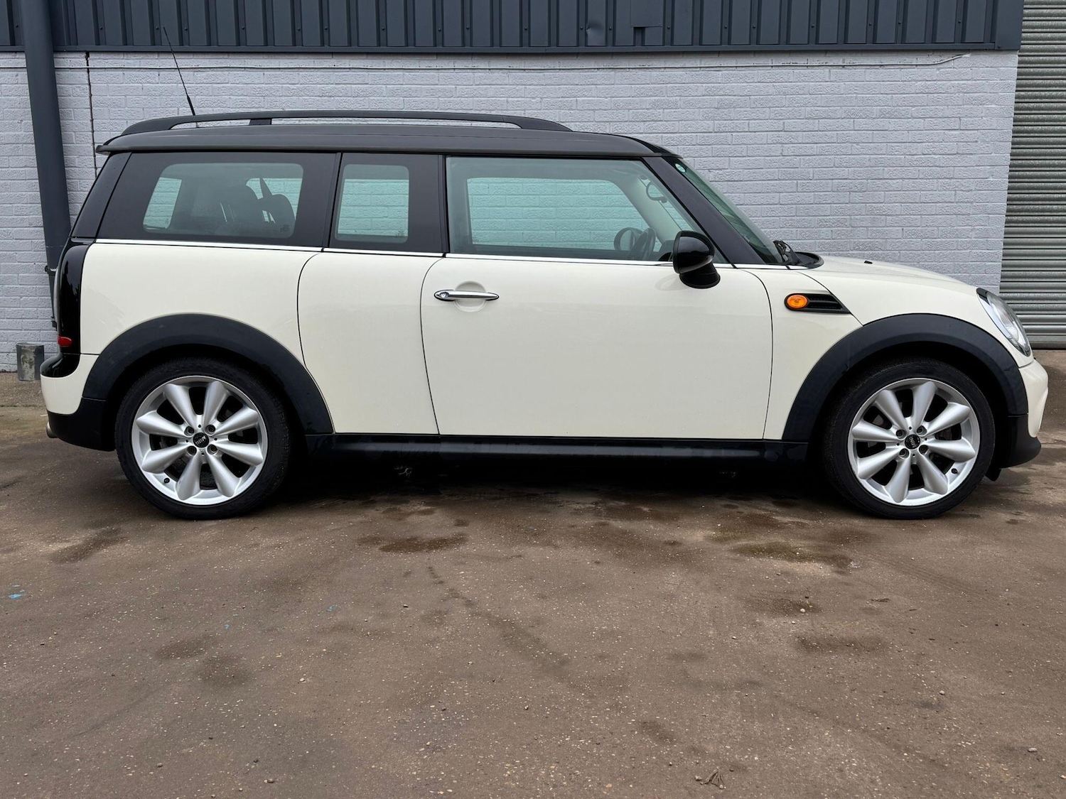 Used MINI Clubman 2011 for sale - 77331048: Photo 7