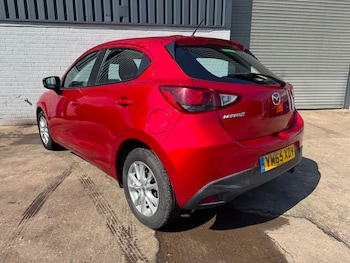 Used Mazda Mazda2 2016 for sale - 79532507: Photo