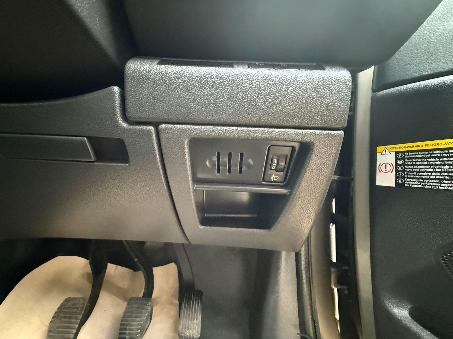 Used Peugeot 3008 2013 for sale - 76913773: Photo 12