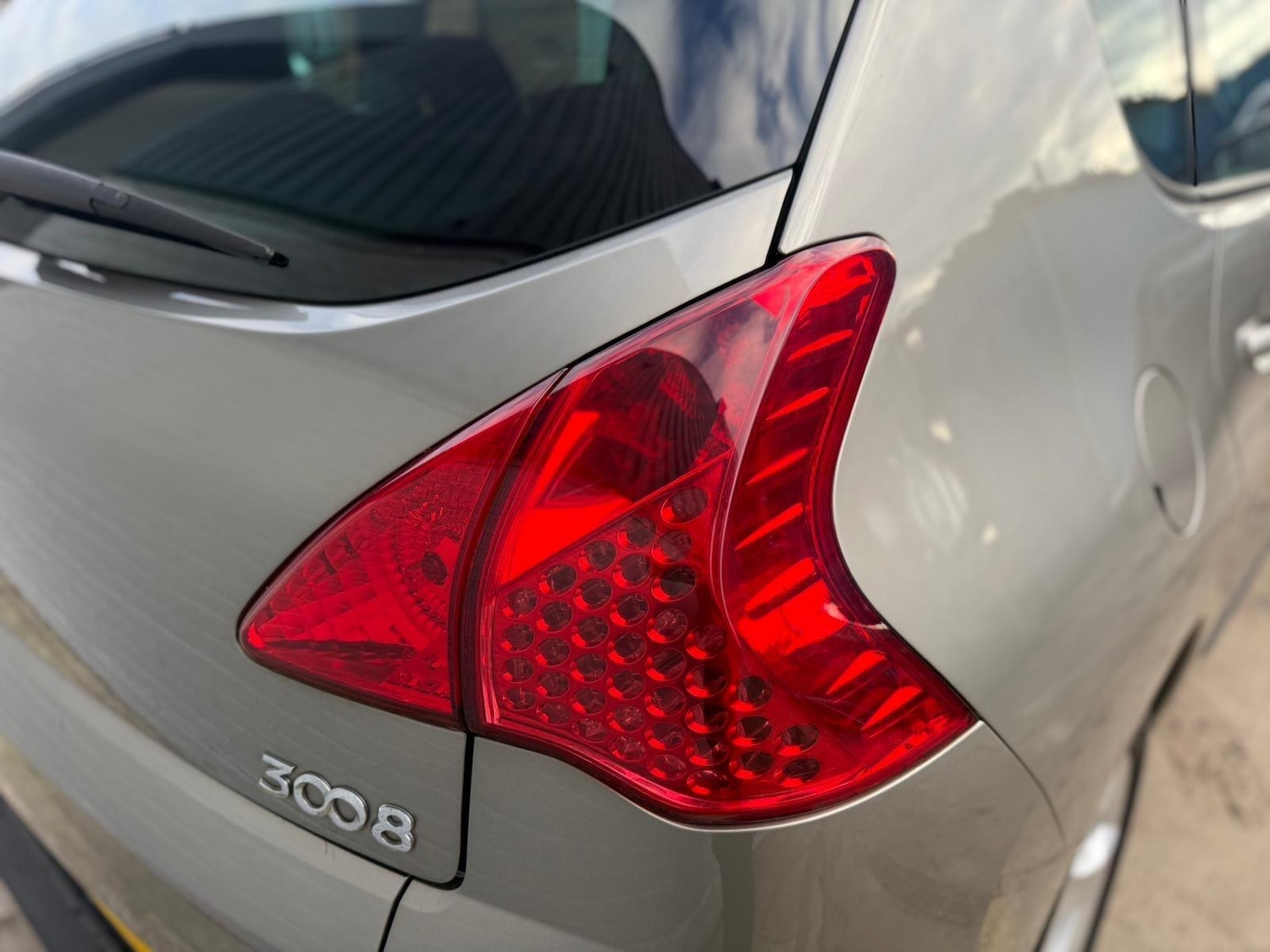 Used Peugeot 3008 2013 for sale - 76913773: Photo 21