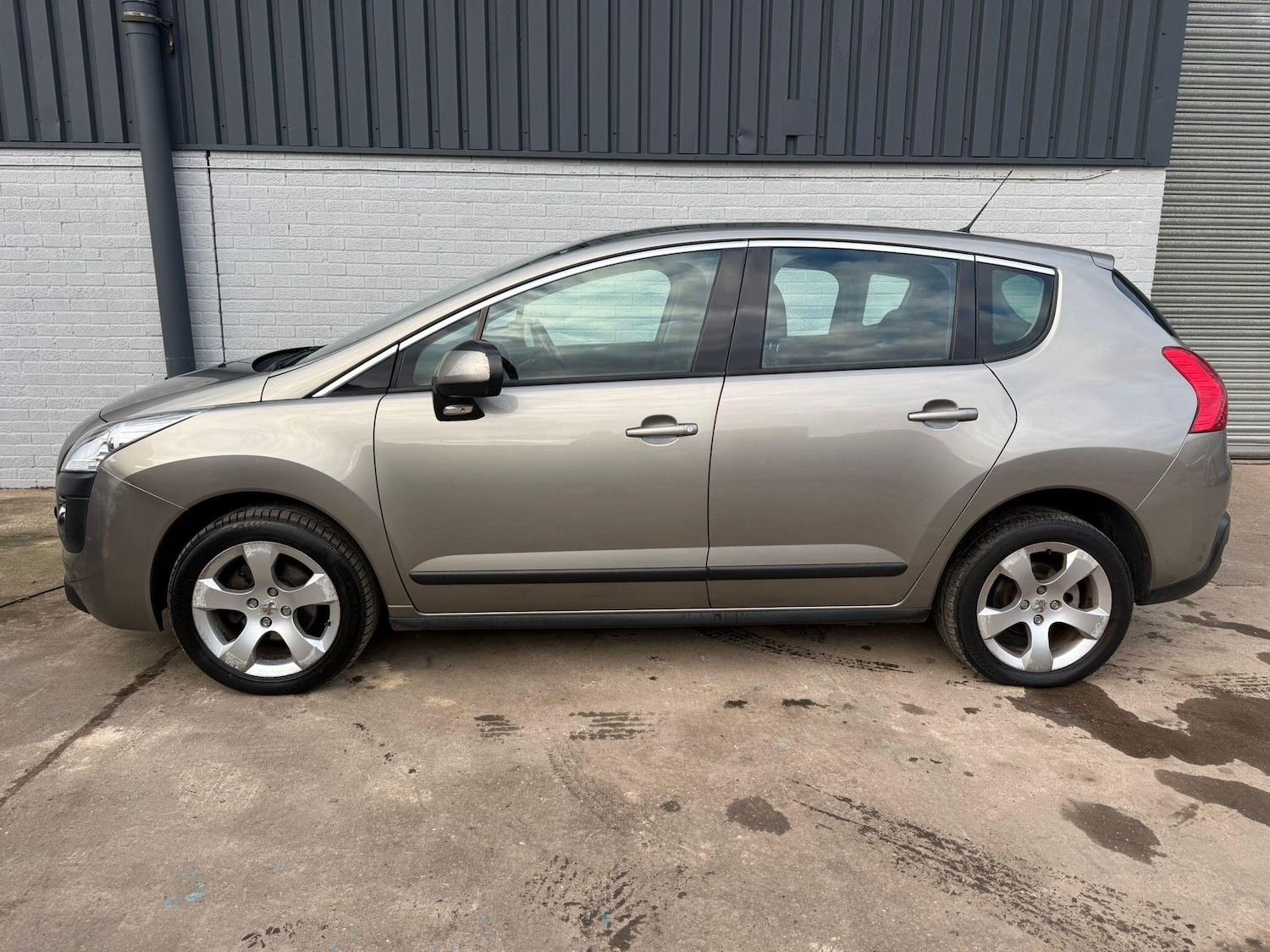 Used Peugeot 3008 2013 for sale - 76913773: Photo 5