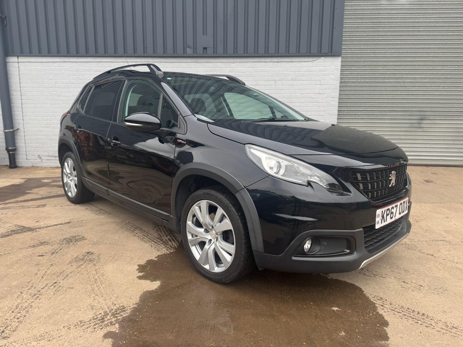 Used Peugeot 2008 2017 for sale - 77909272: Photo 1