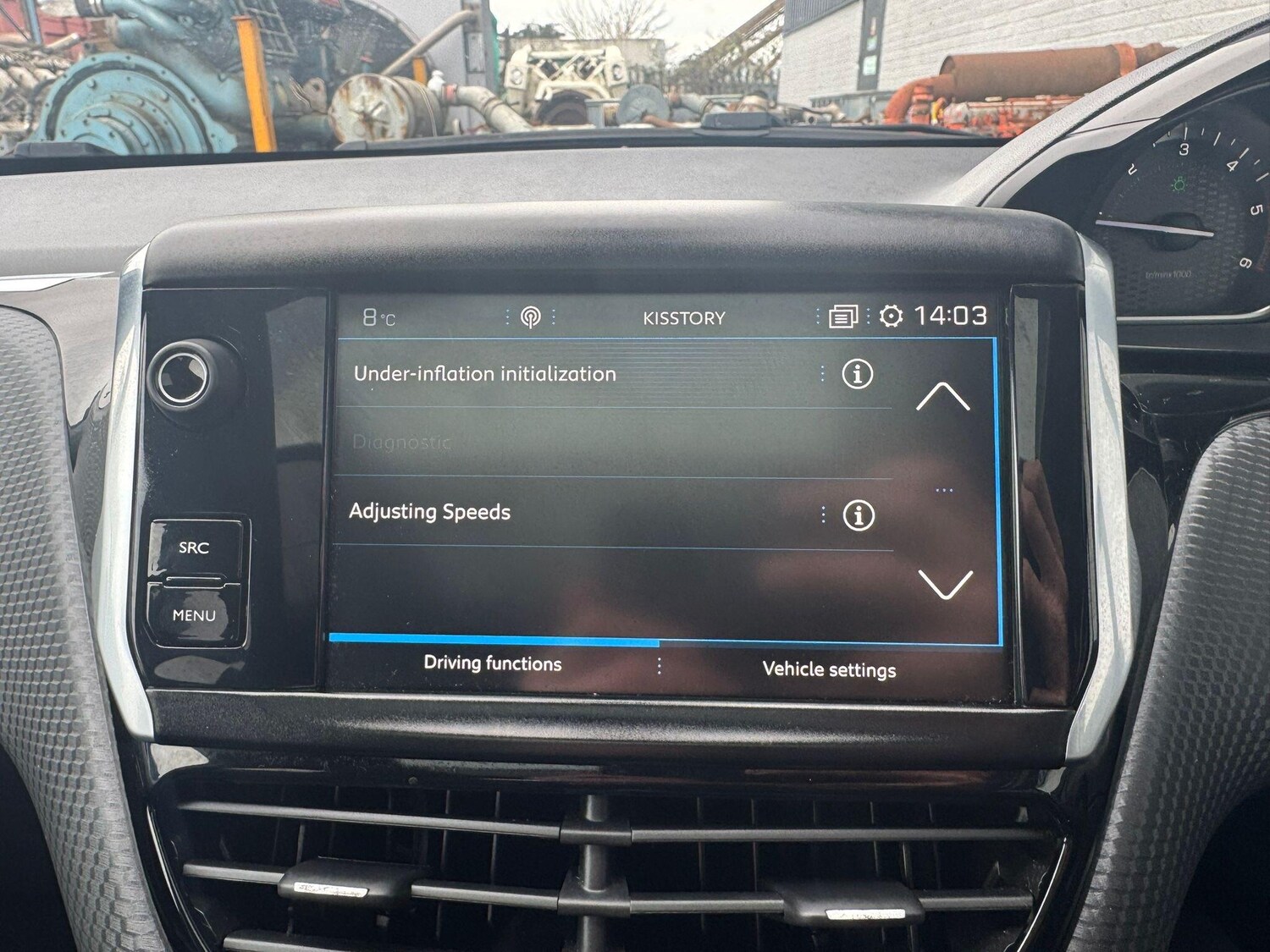 Used Peugeot 2008 2017 for sale - 77909272: Photo 27