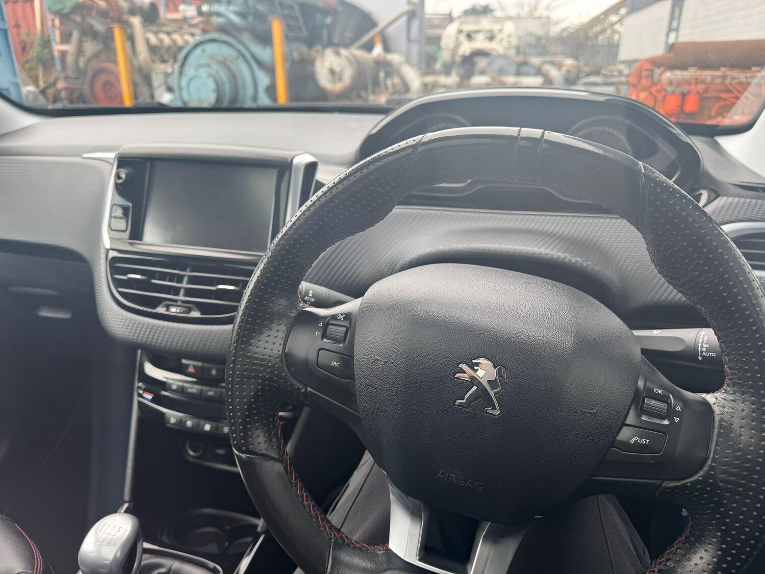 Used Peugeot 2008 2017 for sale - 77909272: Photo 36