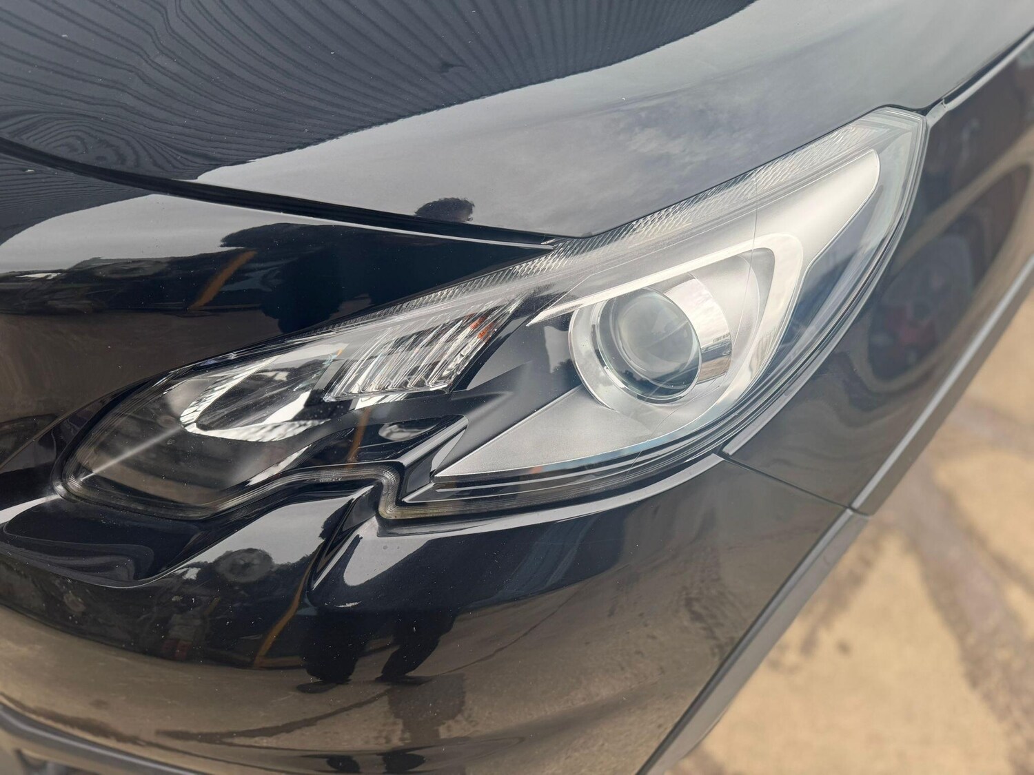 Used Peugeot 2008 2017 for sale - 77909272: Photo 43