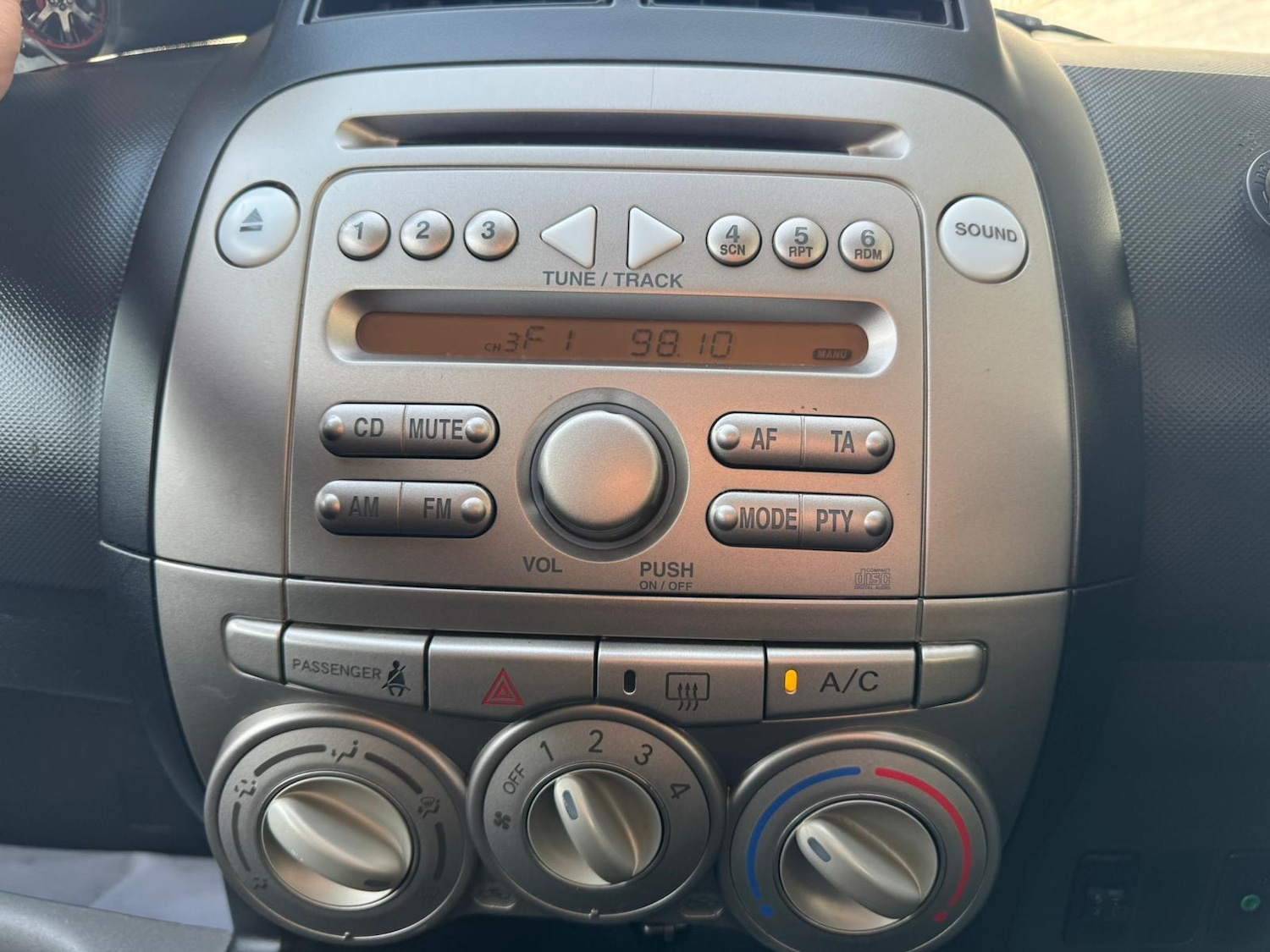 Used Daihatsu Sirion 2008 for sale - 77657797: Photo 25