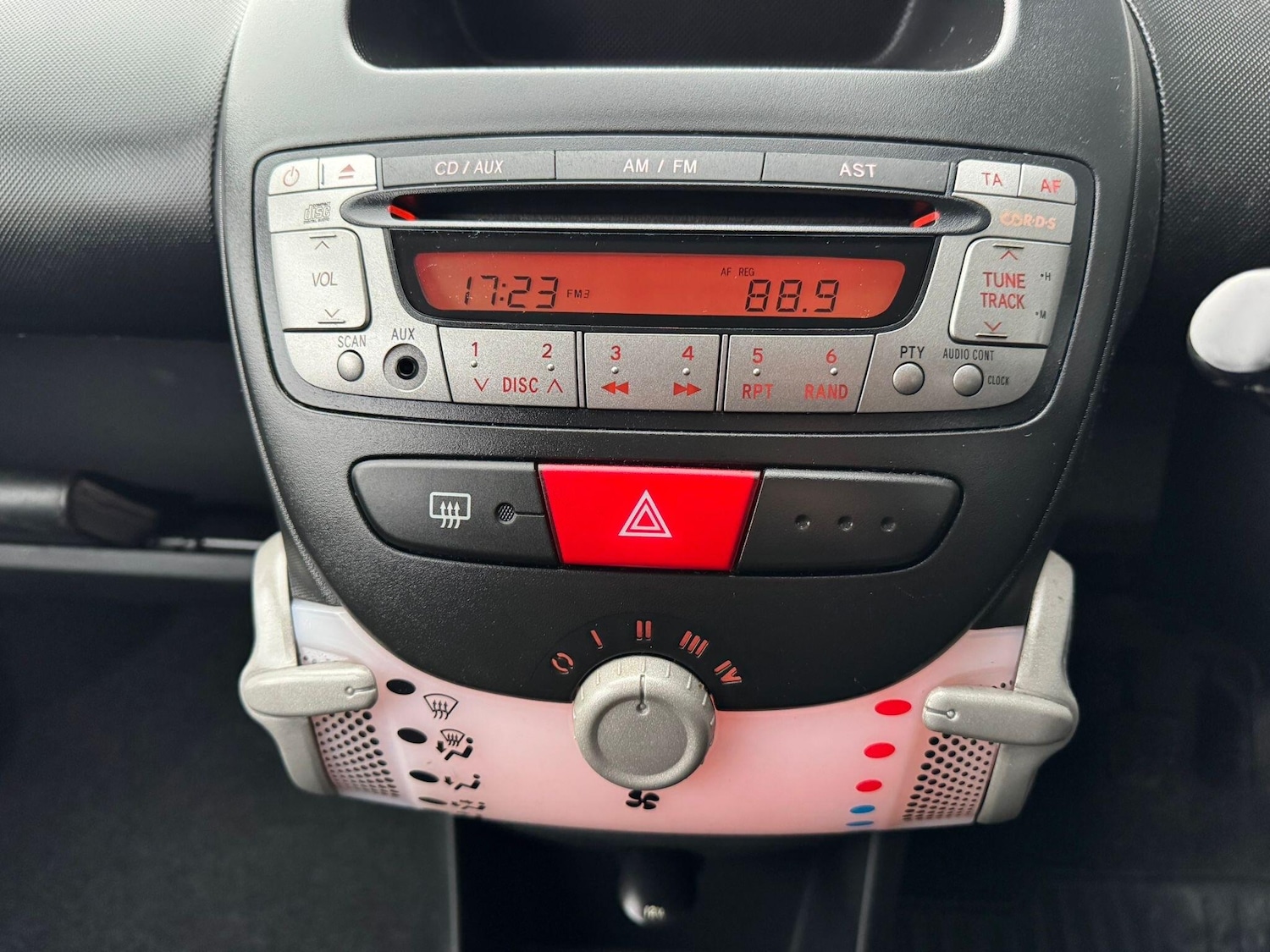 Used Toyota AYGO for sale - 77659022: Photo 20