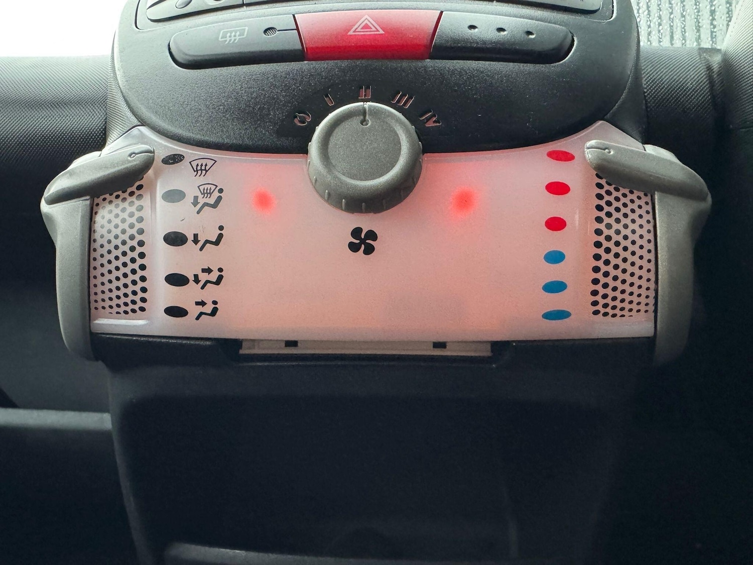 Used Toyota AYGO for sale - 77659022: Photo 34