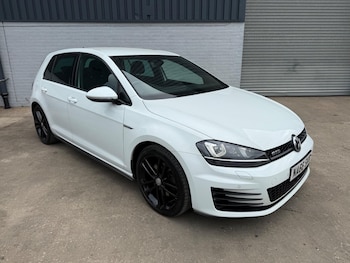 Used Volkswagen Golf 2016 for sale - 78911722: Photo