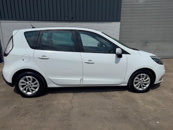 Used Renault Scenic 2012 for sale - 78752114: Photo