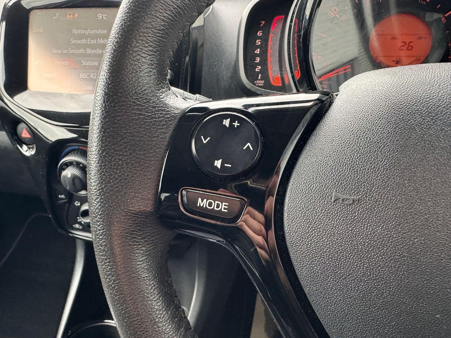 Used Peugeot 108 2014 for sale - 77537155: Photo 18