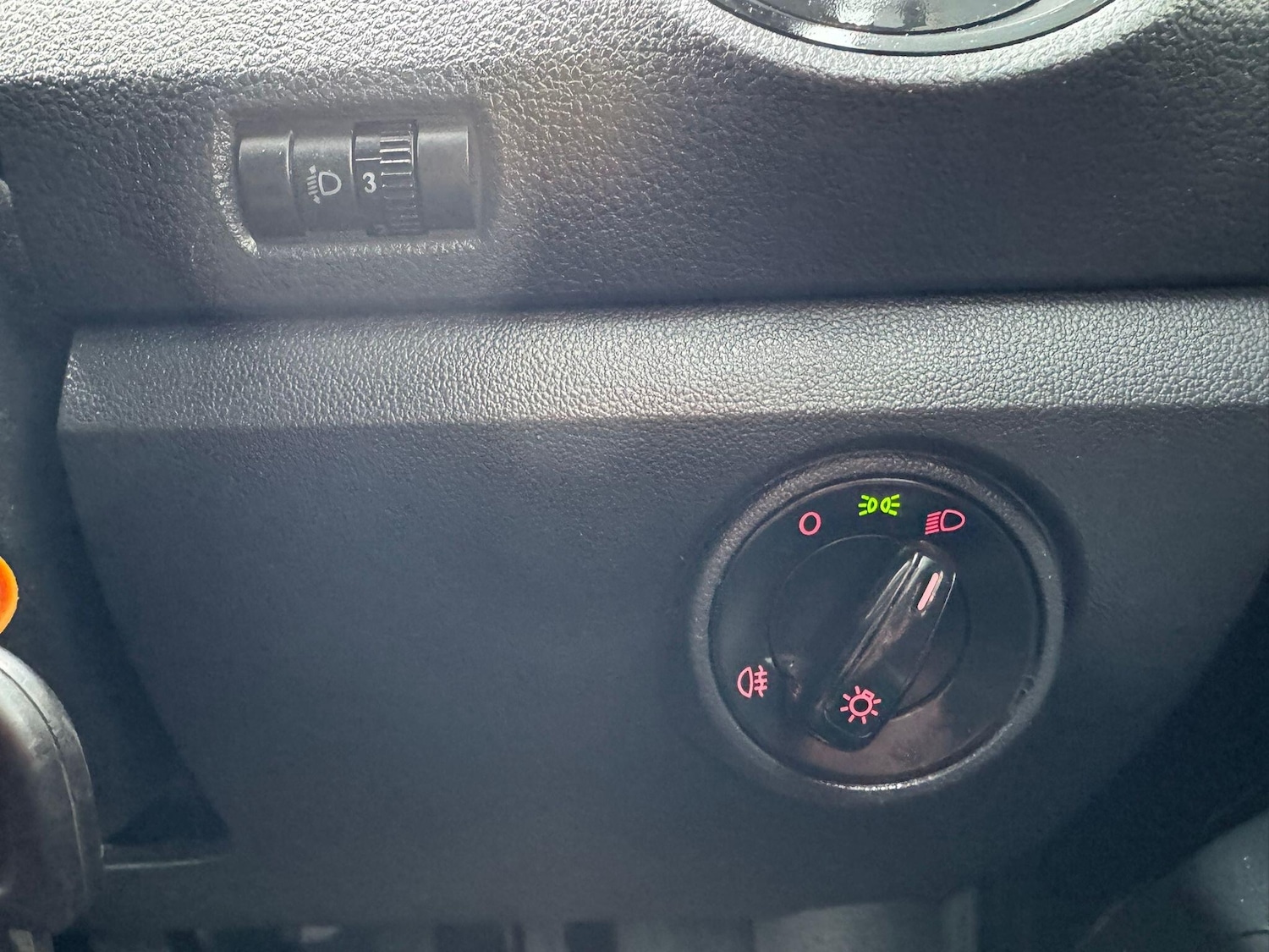 Used Volkswagen up! 2013 for sale - 77598490: Photo 10