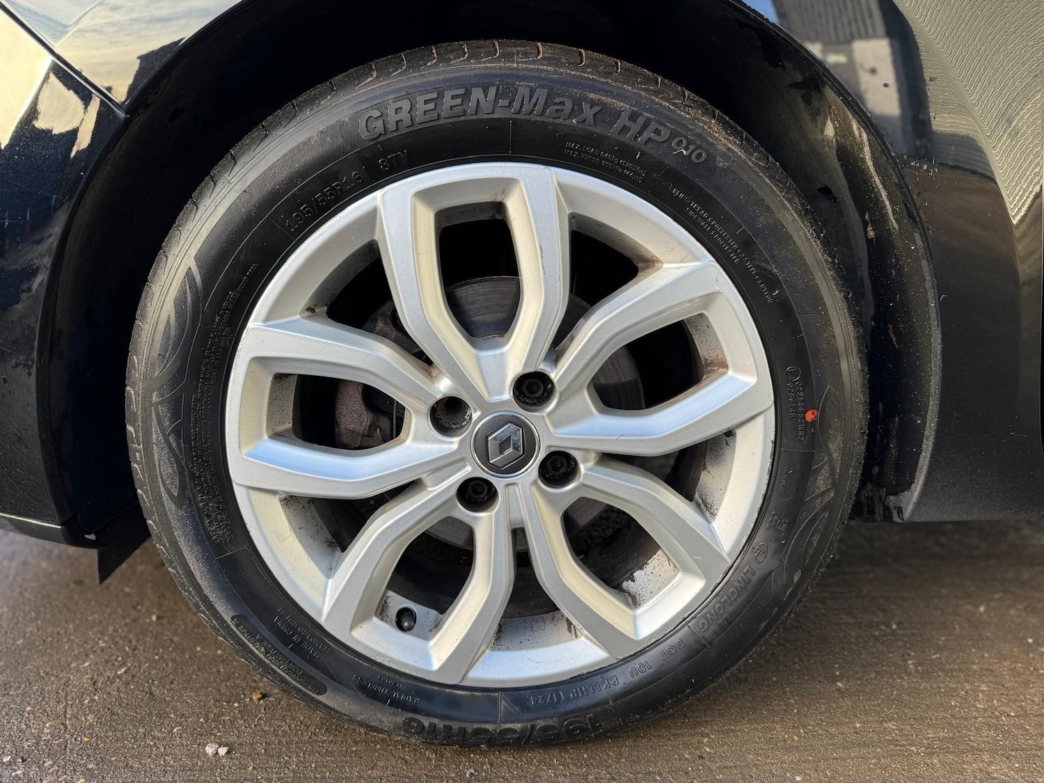 Used Renault Clio 2017 for sale - 76572730: Photo 25