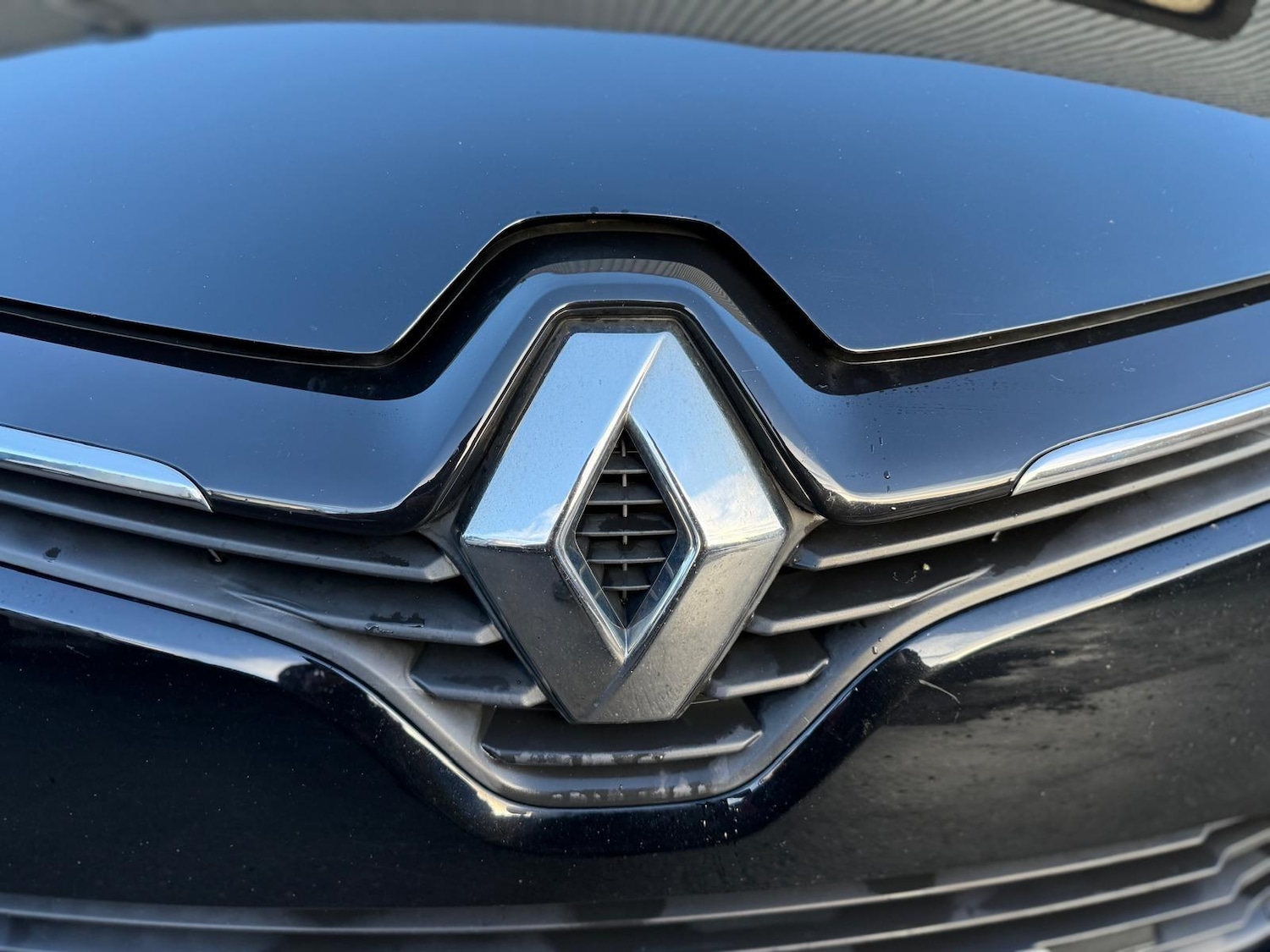 Used Renault Clio 2017 for sale - 76572730: Photo 48