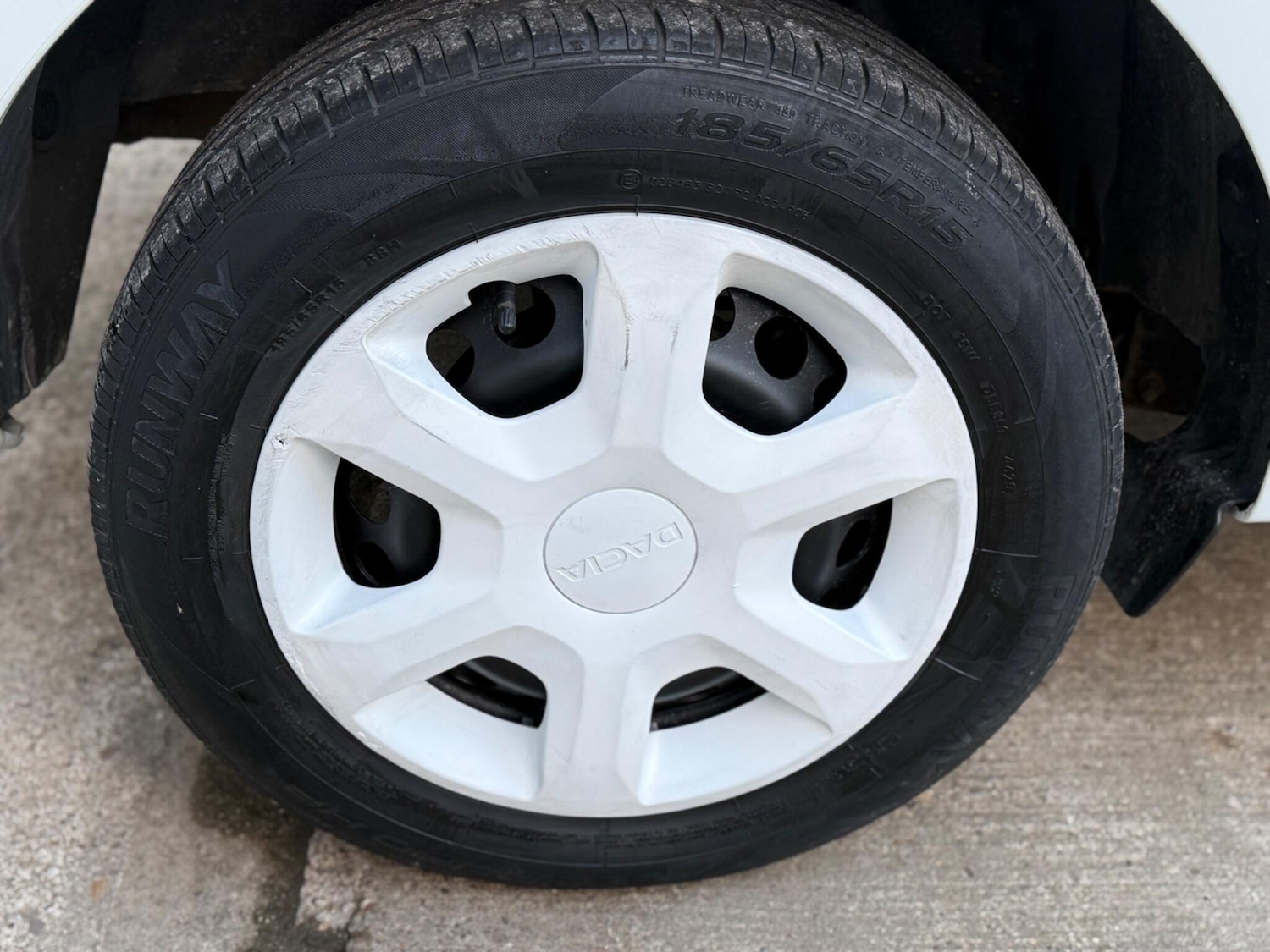 Used Dacia Sandero 2014 for sale - 76336426: Photo 11