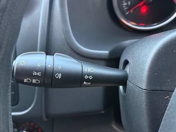 Used Dacia Sandero 2014 for sale - 76336426: Photo 17