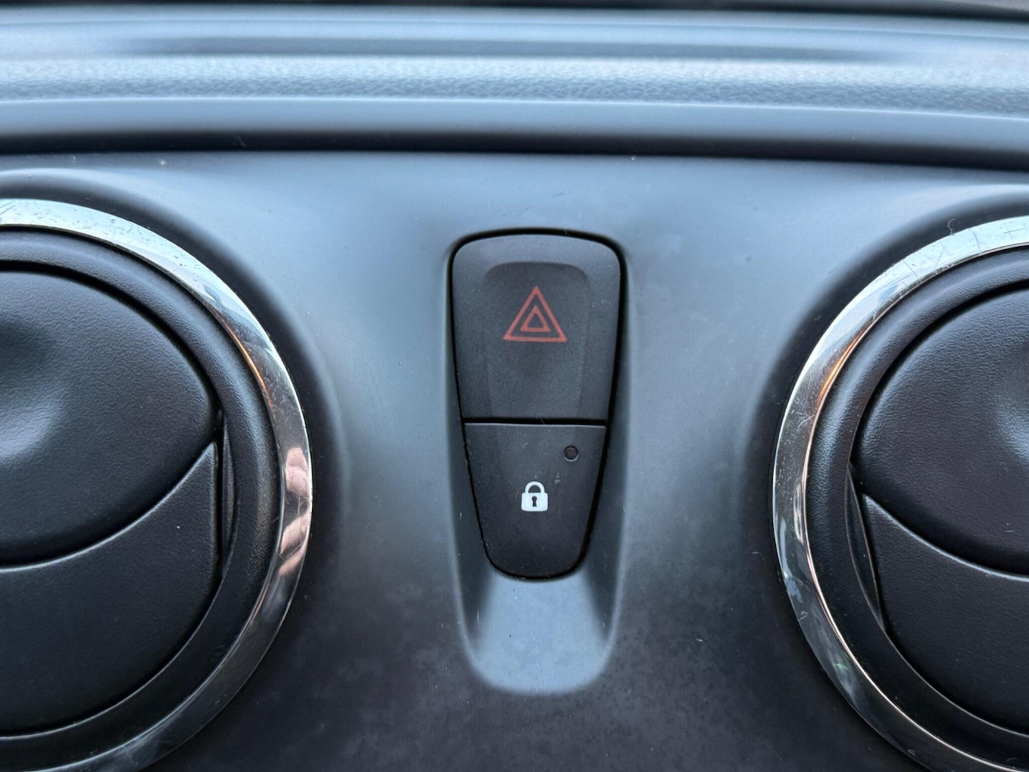 Used Dacia Sandero 2014 for sale - 76336426: Photo 21