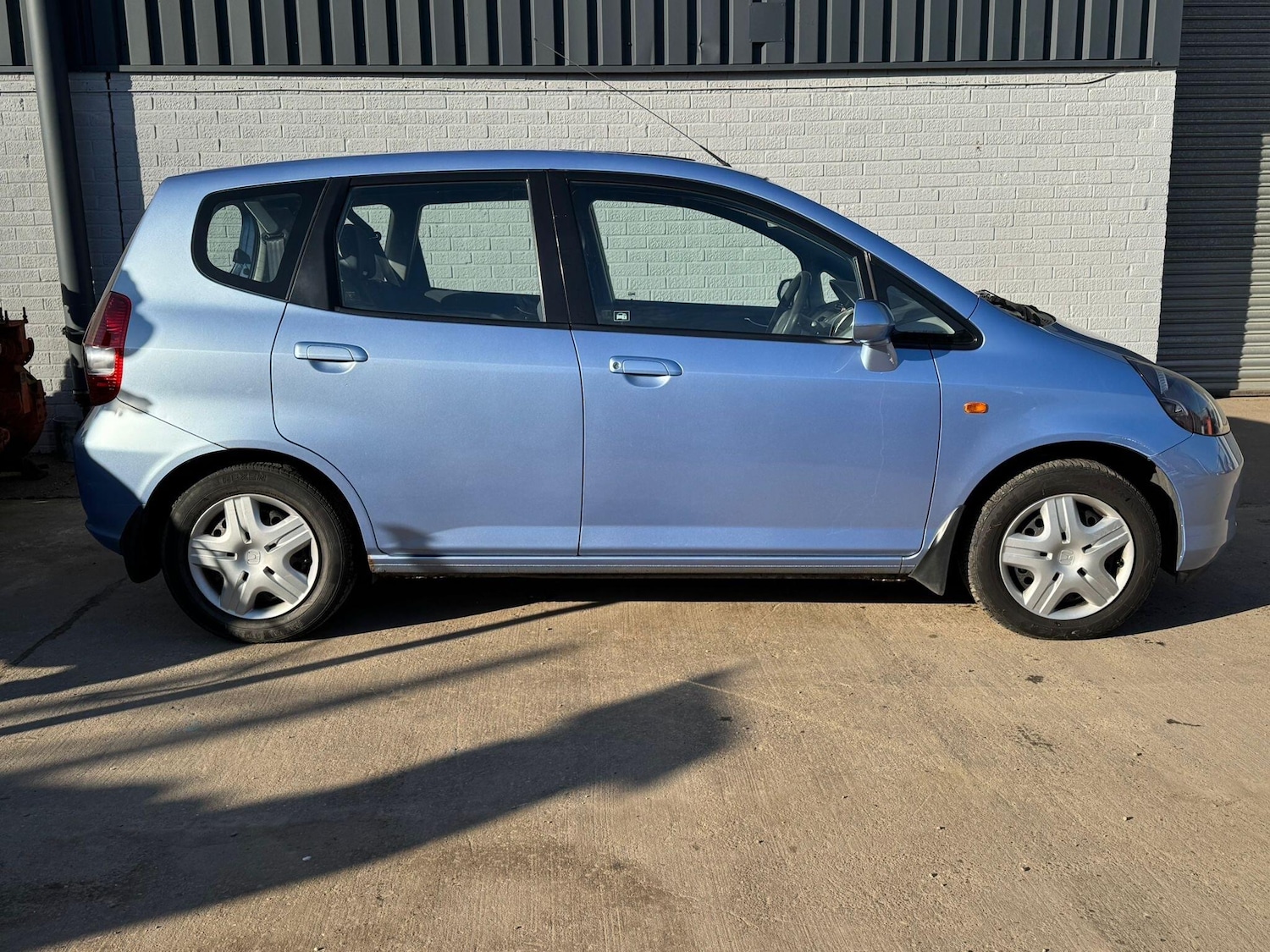 Used Honda Jazz 2004 for sale - 77722512: Photo 7