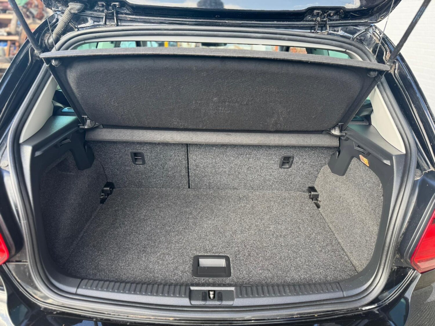 Used Volkswagen Polo 2017 for sale - 78157279: Photo 32