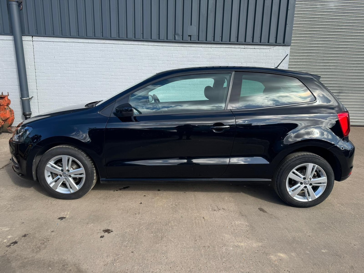 Used Volkswagen Polo 2017 for sale - 78157279: Photo 5