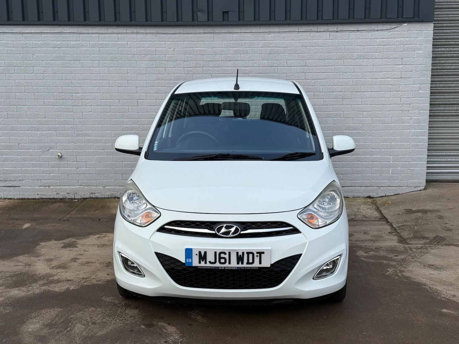 Used Hyundai i10 2011 for sale - 77015432: Photo 10