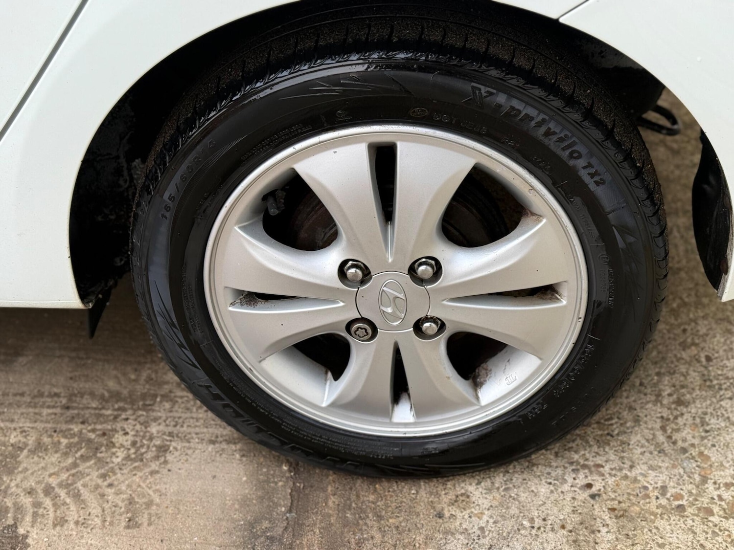 Used Hyundai i10 2011 for sale - 77015432: Photo 11