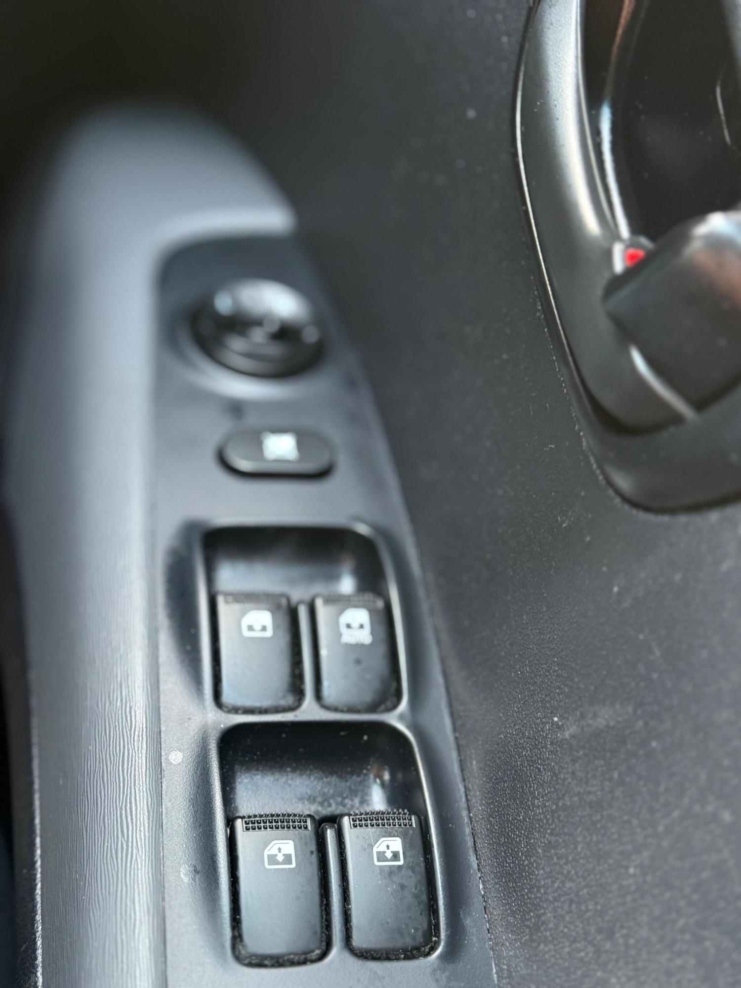 Used Hyundai i10 2011 for sale - 77015432: Photo 25