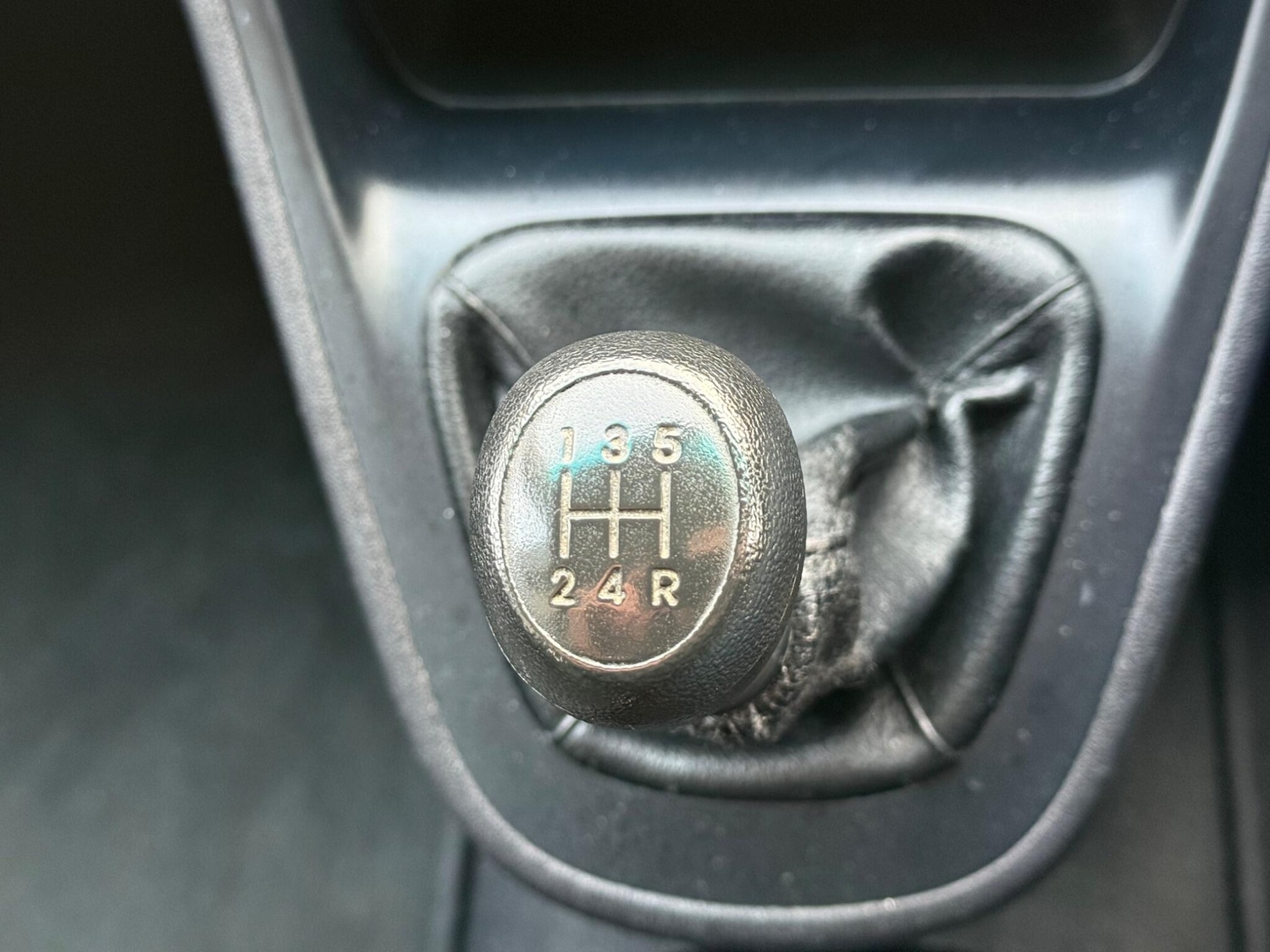 Used Hyundai i10 2011 for sale - 77015432: Photo 27