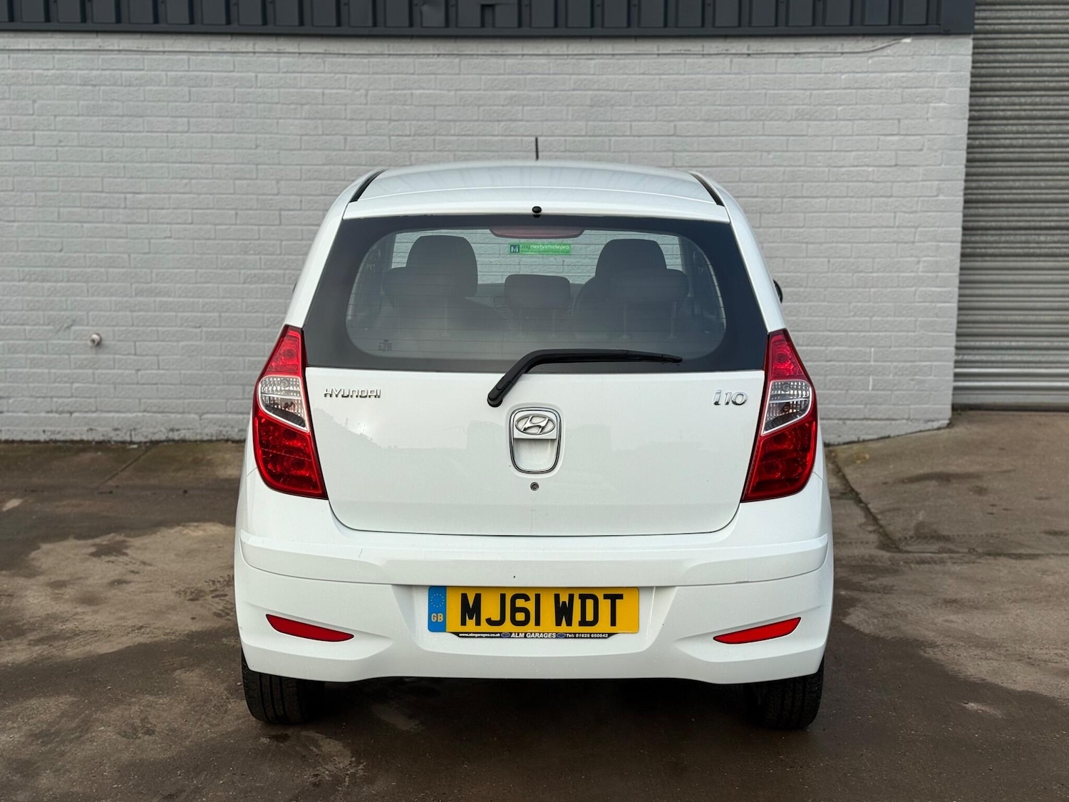 Used Hyundai i10 2011 for sale - 77015432: Photo 4