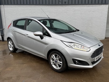 Used Ford Fiesta 2016 for sale - 77255055: Photo