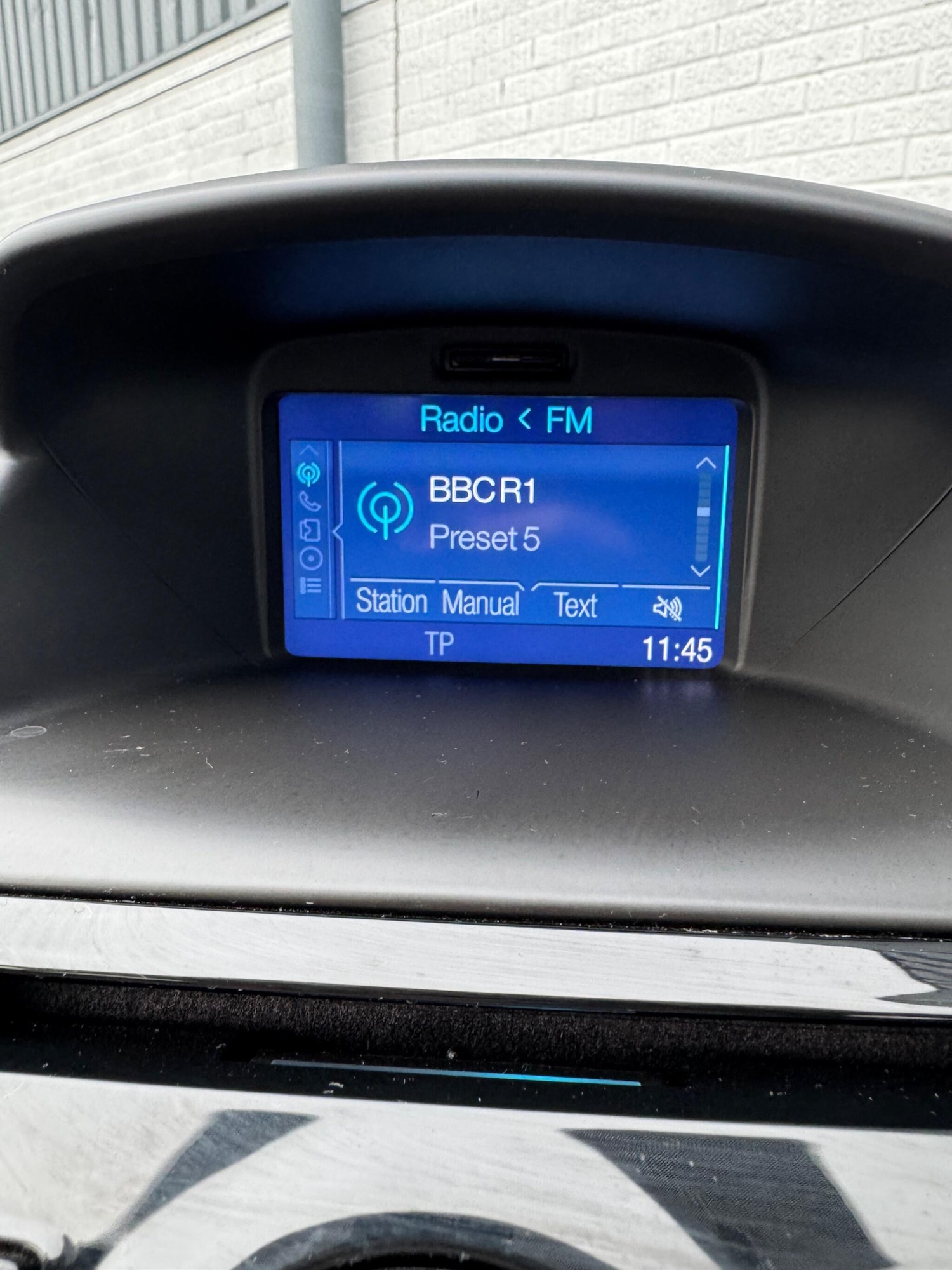 Used Ford Fiesta 2016 for sale - 77255055: Photo 33