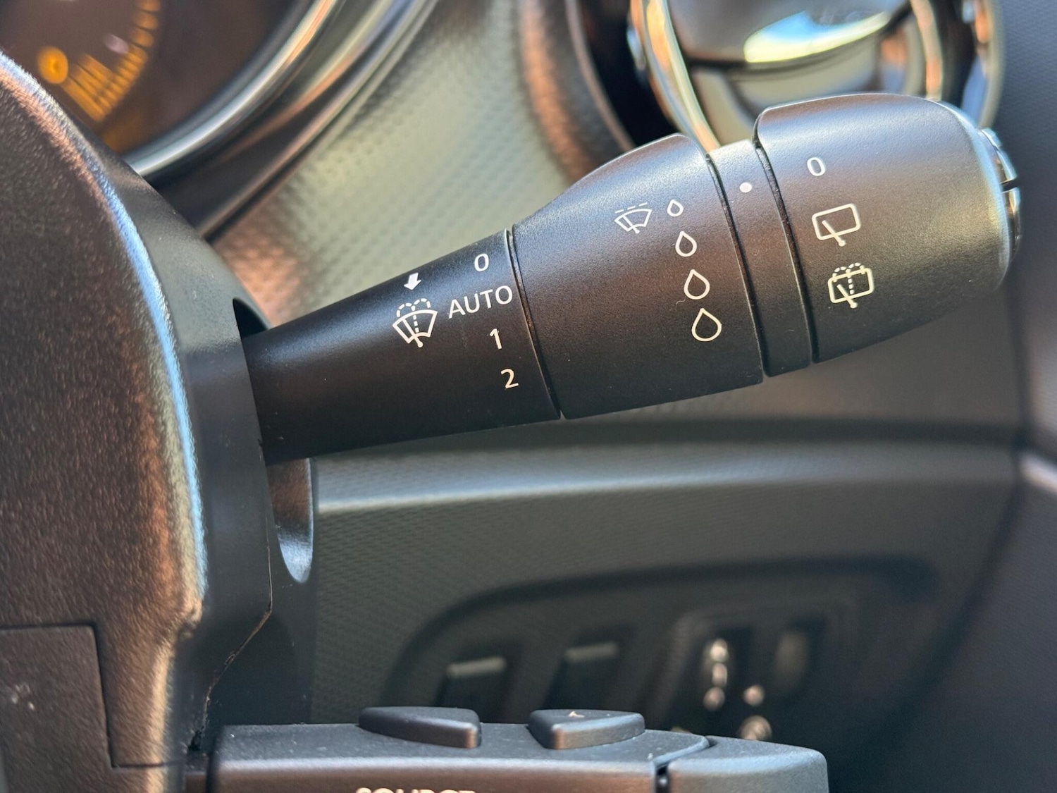 Used Renault Captur 2016 for sale - 76786776: Photo 18