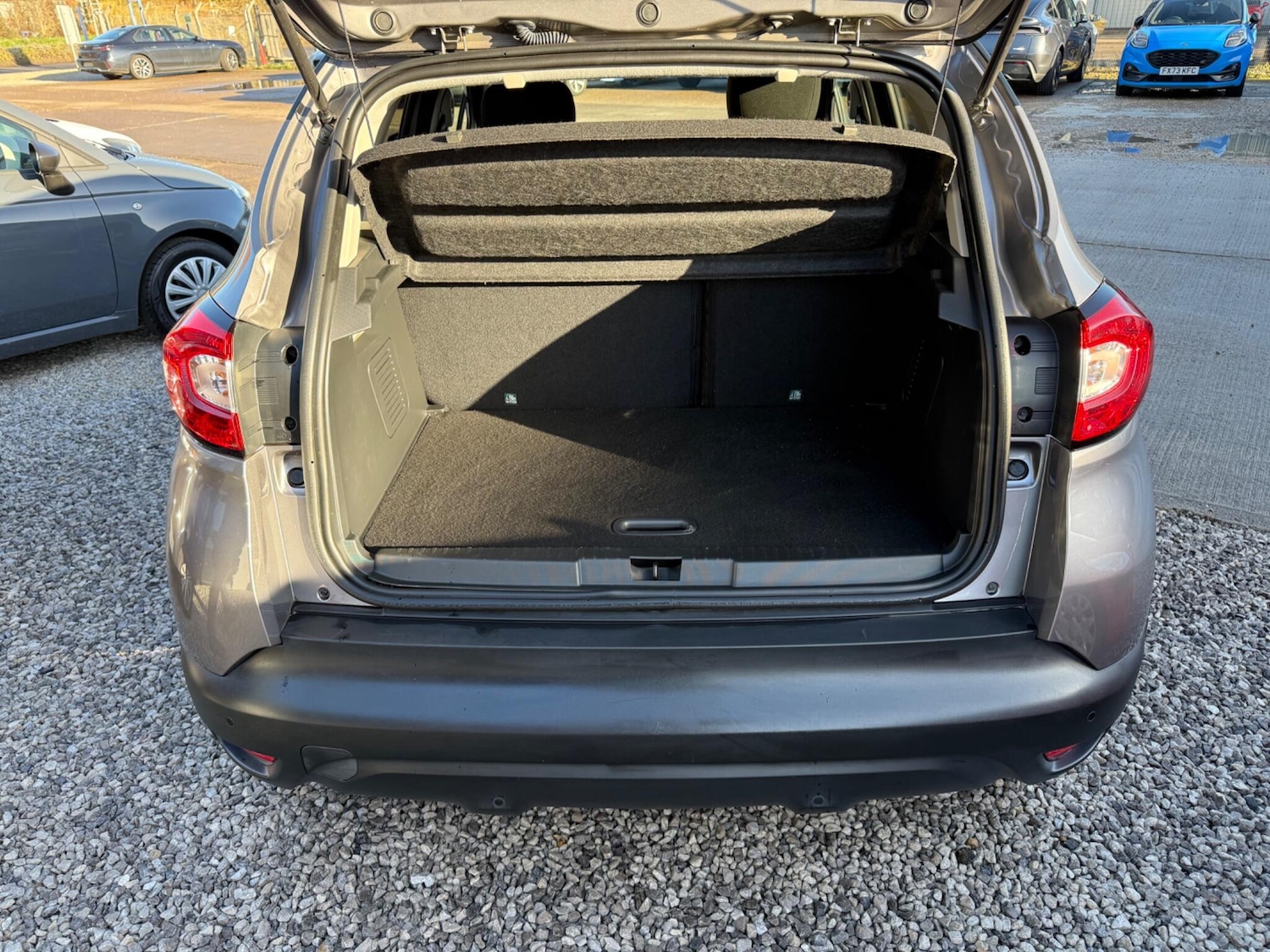 Used Renault Captur 2016 for sale - 76786776: Photo 29