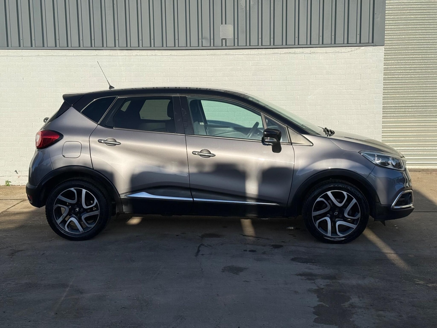Used Renault Captur 2016 for sale - 76786776: Photo 7
