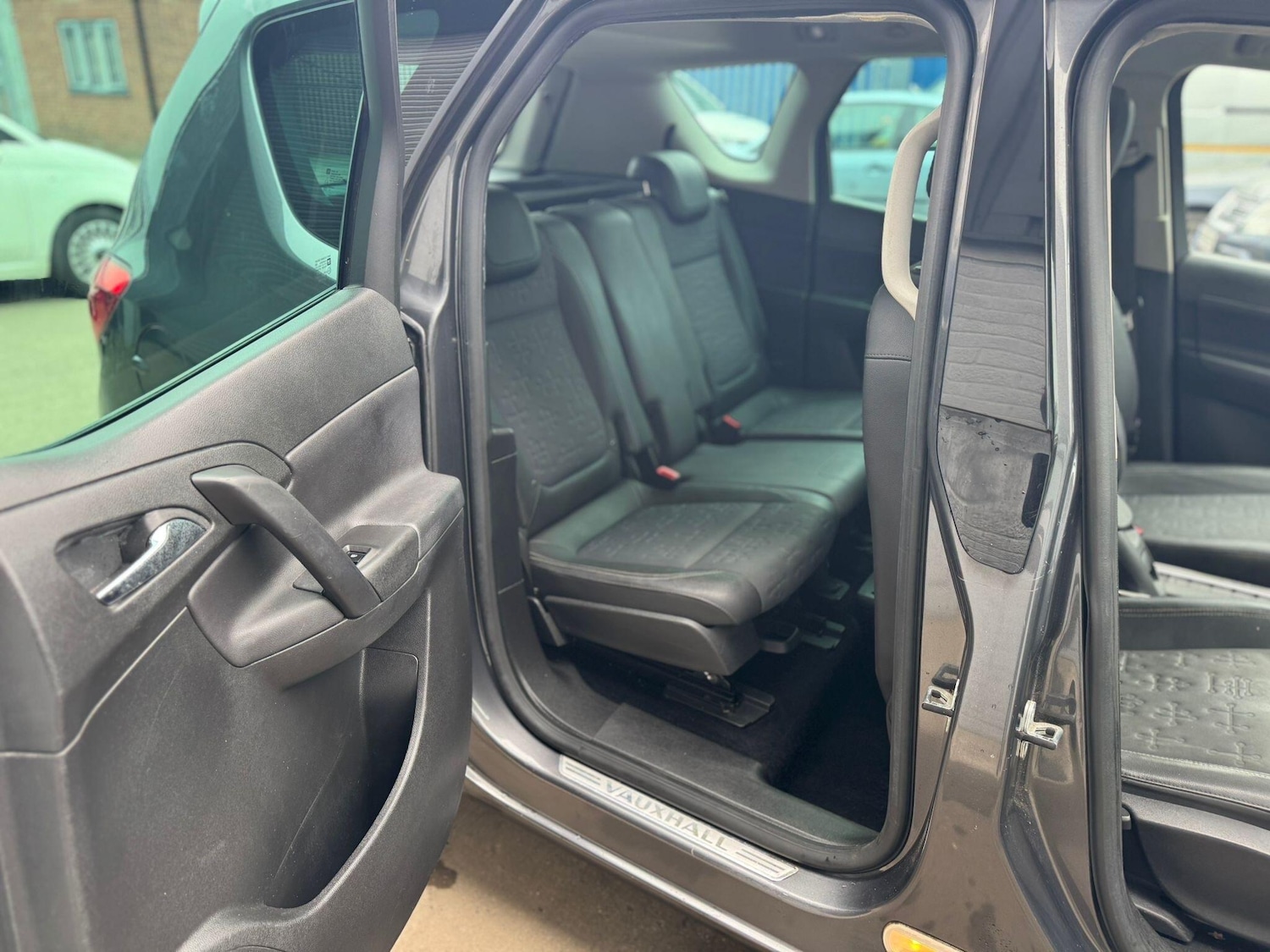 Used Vauxhall Meriva 2011 for sale - 78100819: Photo 13