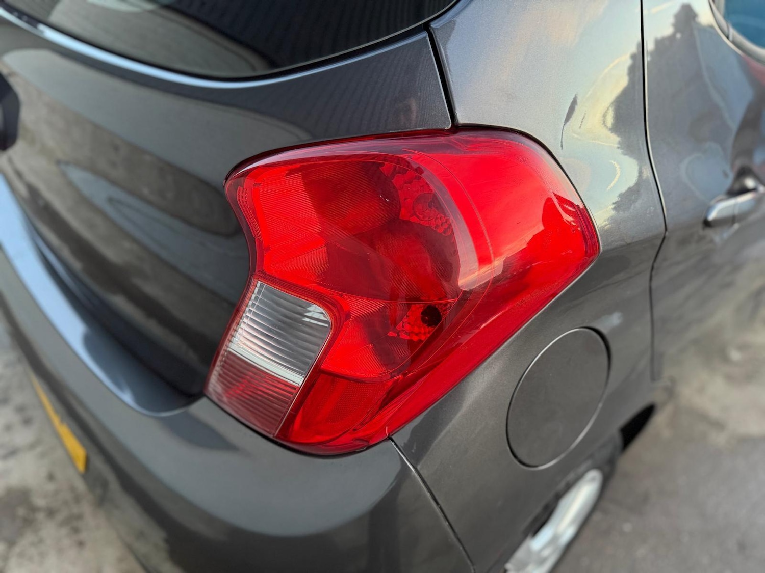 Used Vauxhall Viva 2016 for sale - 76657888: Photo 42