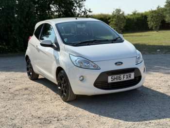 2016 (16) - 1.2 Zetec White Edition Euro 6 (s/s) 3dr