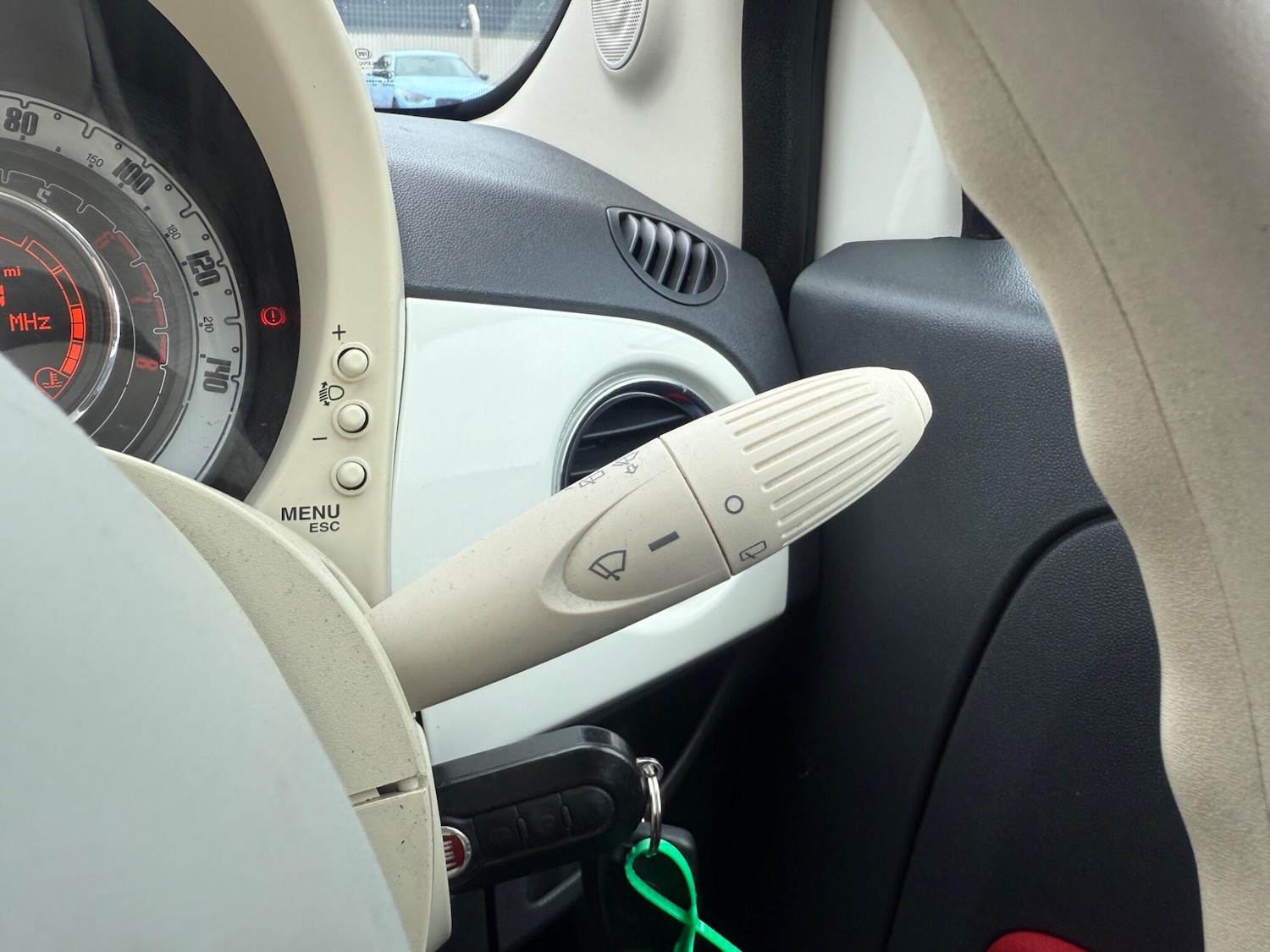 Used Fiat 500 2012 for sale - 77440663: Photo 11