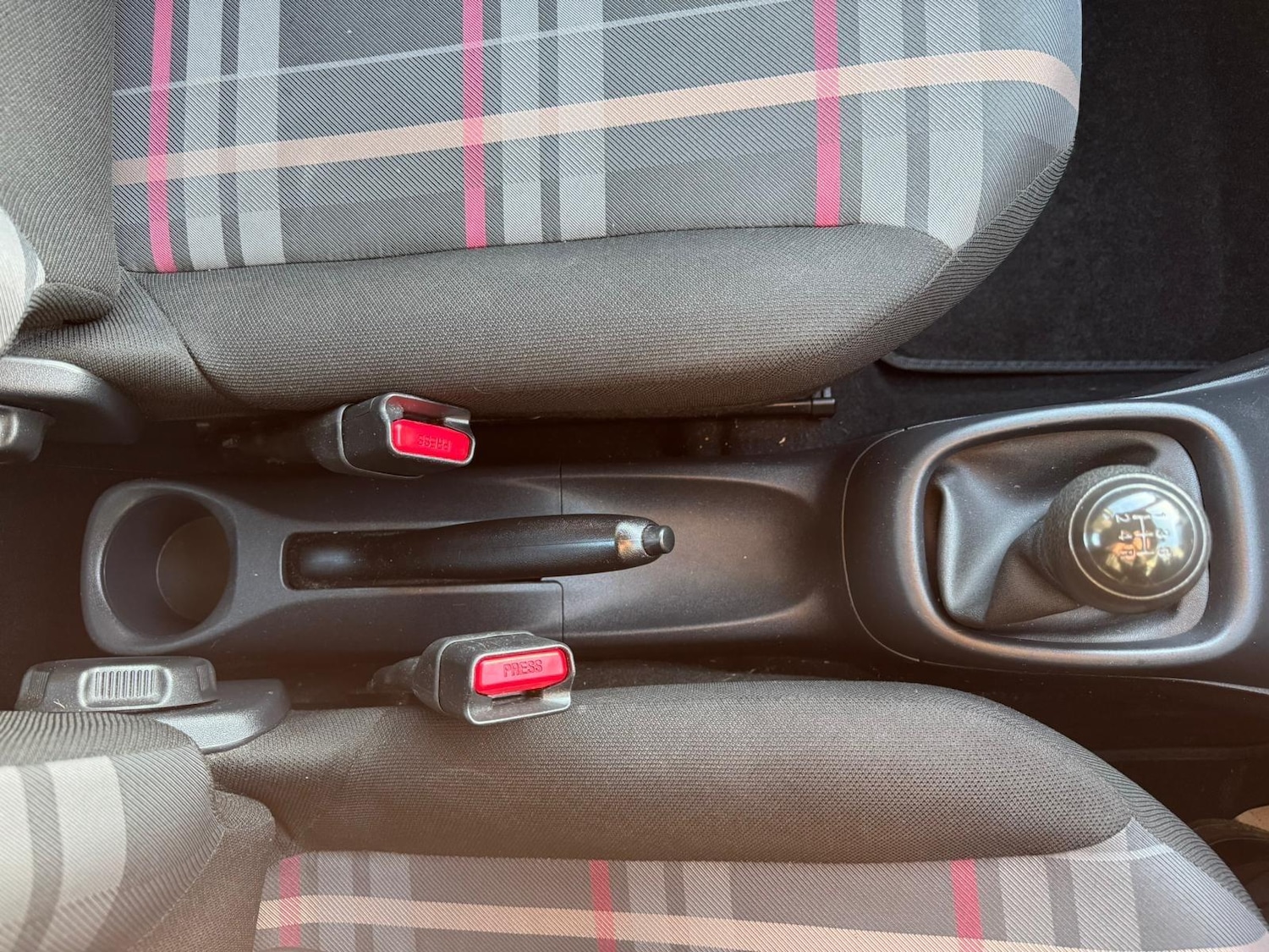 Used Peugeot 108 2016 for sale - 78072882: Photo 9