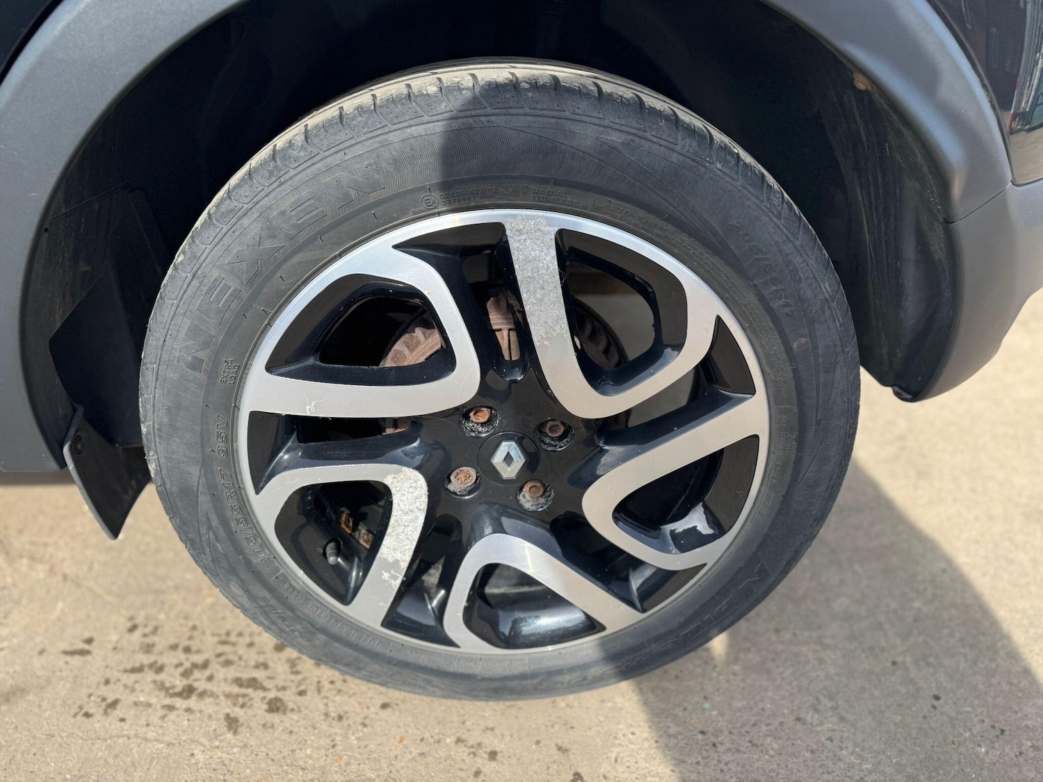 Used Renault Captur 2014 for sale - 77993108: Photo 21